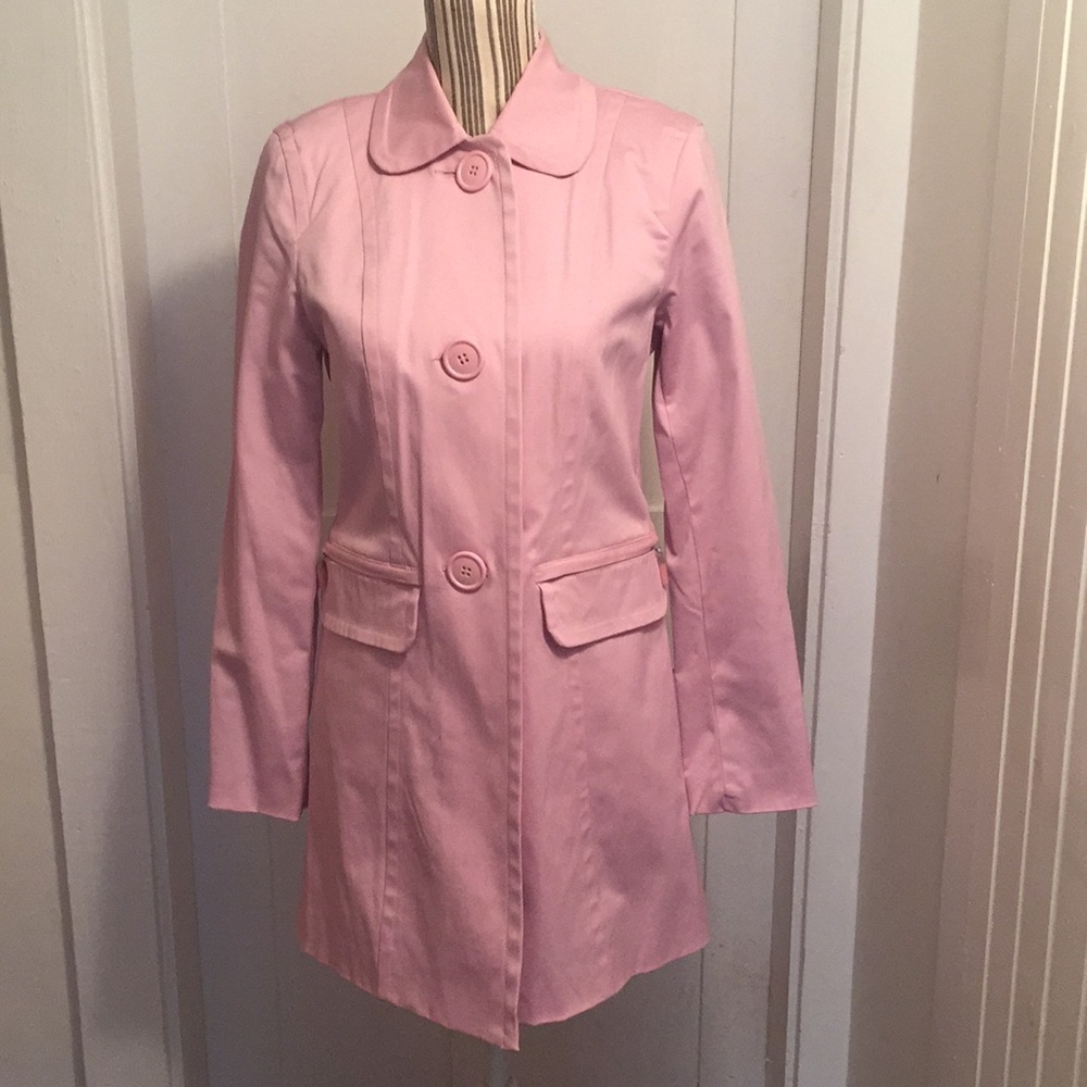 Pink spring trench